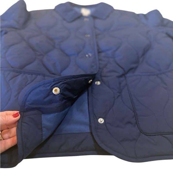 J. Crew** Navy Quilted Barn Jacket Corduroy Collar Pockets Snaps Size Medium NEW - Picture 13 of 16